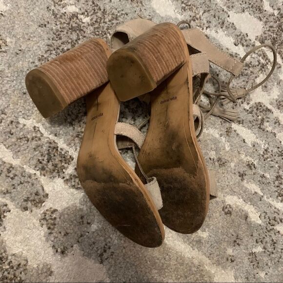 Dolce Vita Lace Up Heels Size 7.5 - Picture 2 of 2